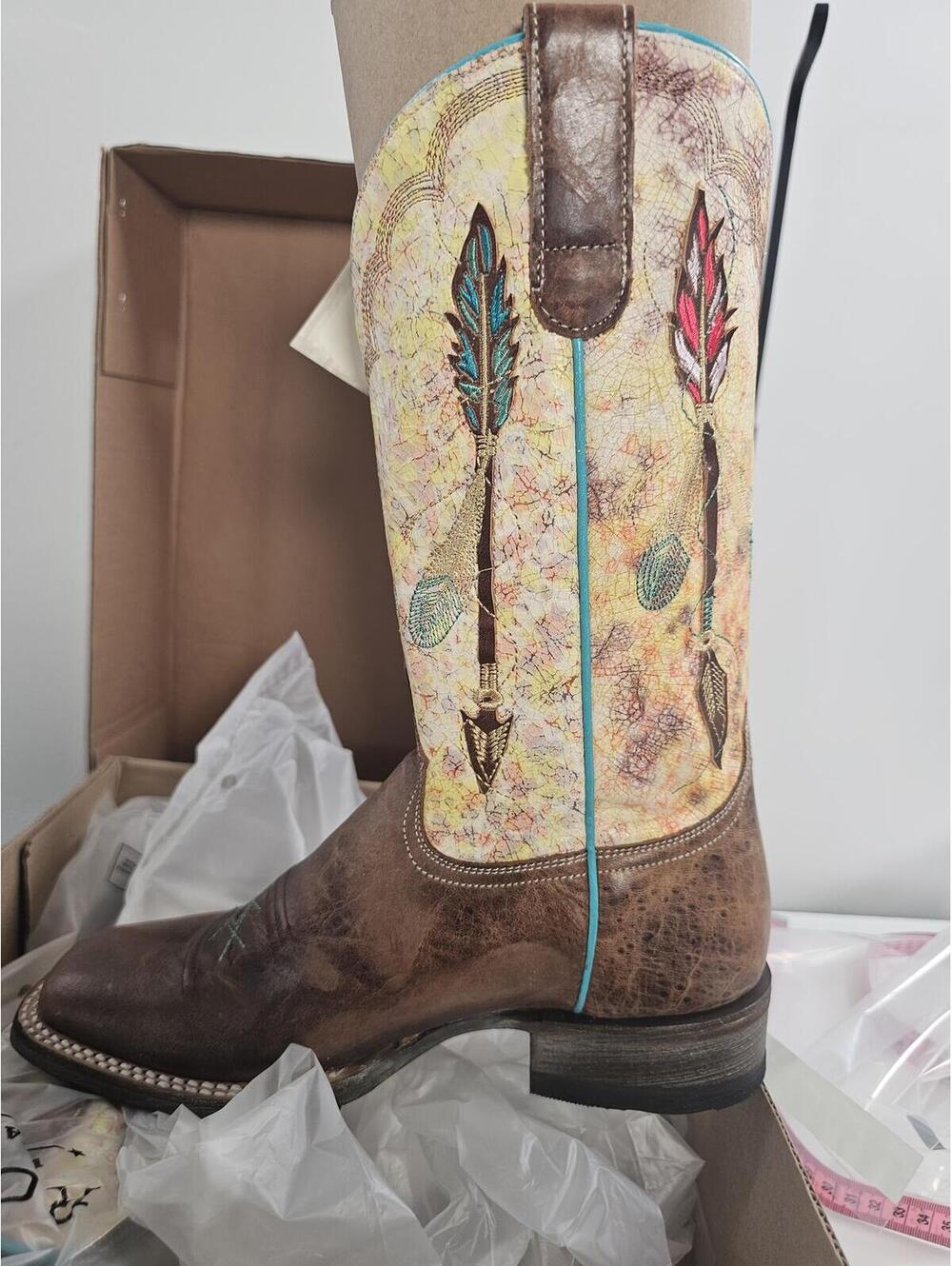 Roper Western Cowboy Boots  Arrow Feather Design - Size 6.5 NWT